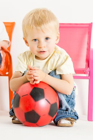 Η τηλεόραση το κάνει λιγότερο δραστήριο