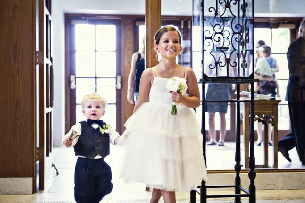 Γάμος και γλέντι με παιδια